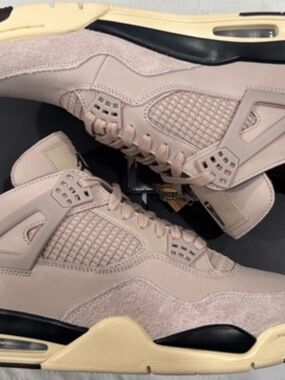 A MA MANIÉRE X WMNS JORDAN 4 RETRO 'FOSSIL STONE' Women Size 12.5 Men’s Size 11